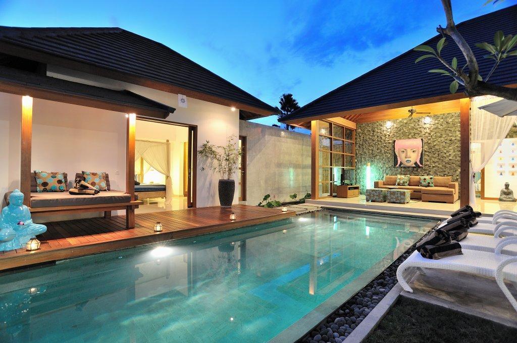 Villa Flores Seminyak  Exterior photo